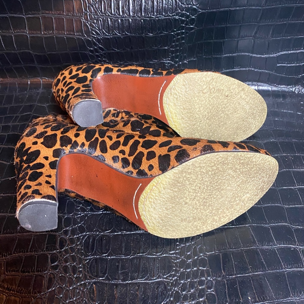 Sam Edelman Cheetah Booties - Picture 2 of 4